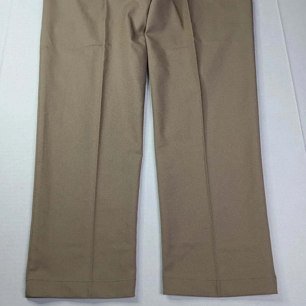 Haggar Cool Right Performance Flex Straight Fit Pants Men's Size 34x30 Khaki New